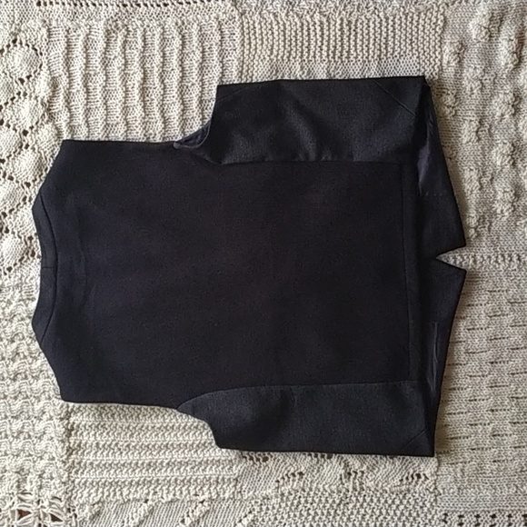 Le 31 Vest with Pocket and Stitching Details - Picture 5 of 12